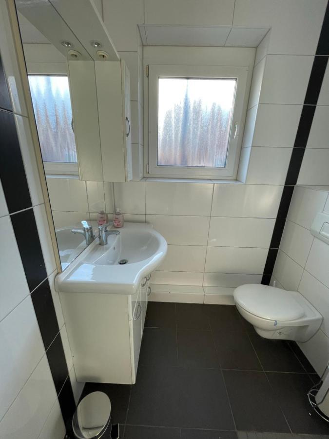 Schoene Zentrale Zimmer In Homestay