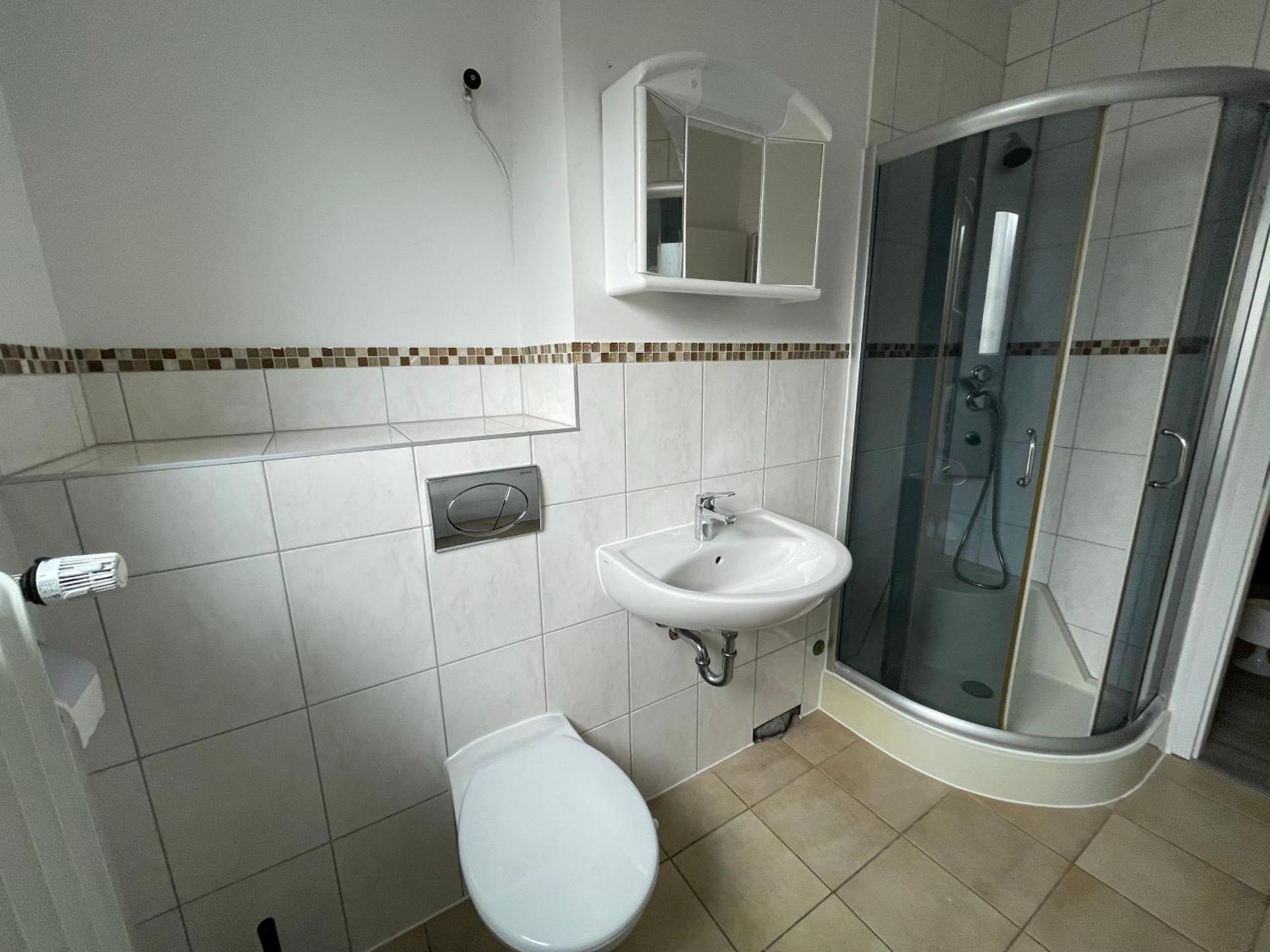 Schoene Zentrale Zimmer In Homestay